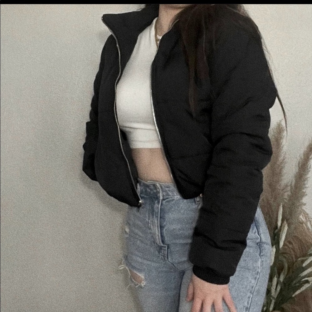Black Cropped Puffer Jacket